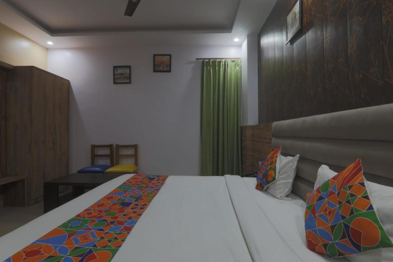 Icyhotels Hl Inn Chinhat Luaran gambar
