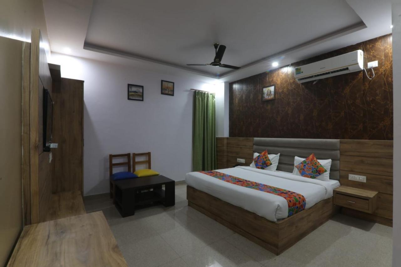 Icyhotels Hl Inn Chinhat Luaran gambar