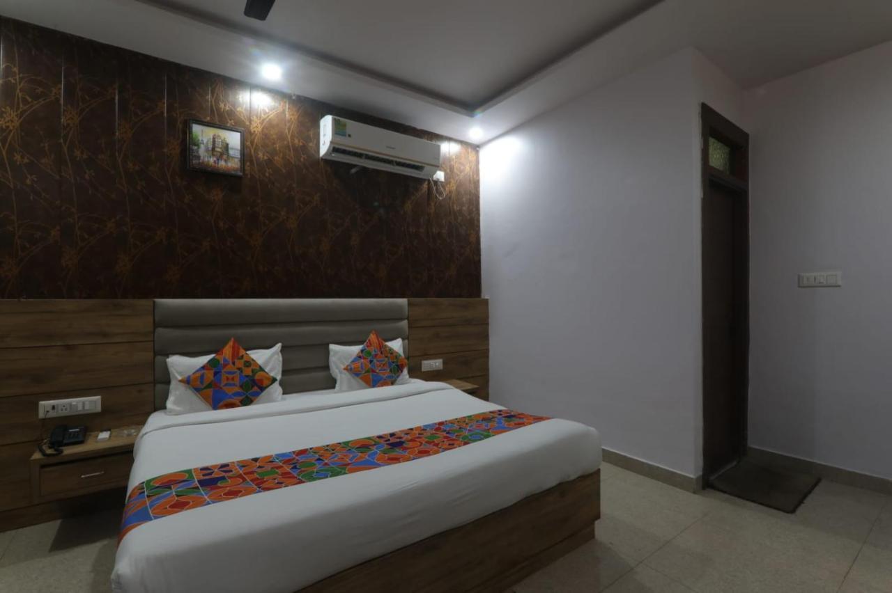 Icyhotels Hl Inn Chinhat Luaran gambar