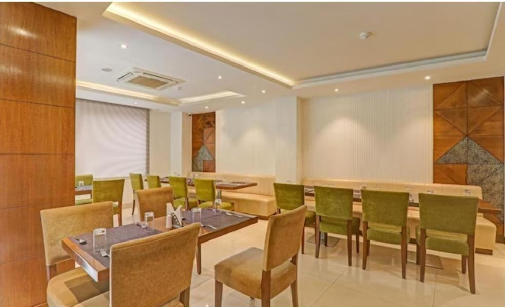Icyhotels Hl Inn Chinhat Luaran gambar